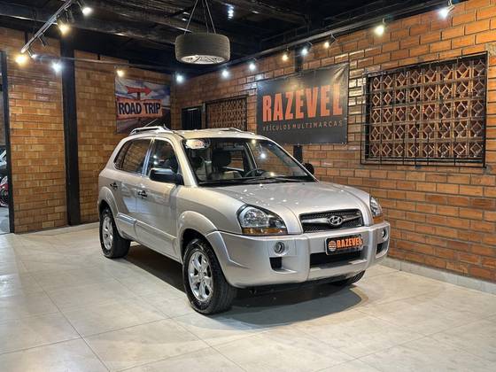 HYUNDAI TUCSON 2.0 MPFI GL 16V 142CV 2WD GASOLINA 4P MANUAL